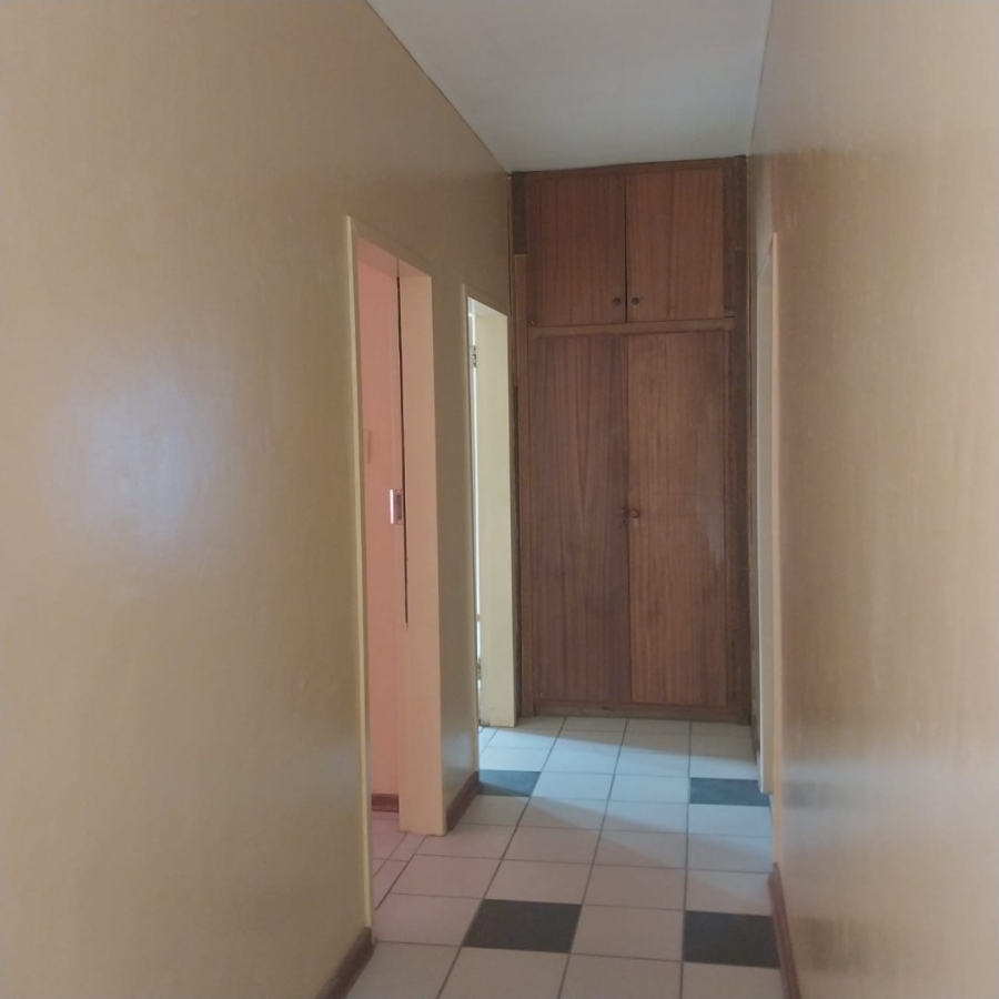 5 Bedroom Property for Sale in Diamant Park Northern Cape